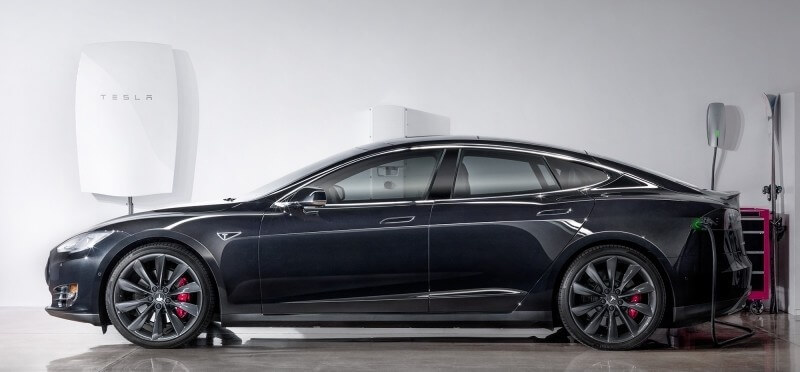 Tesla powerwall and model S